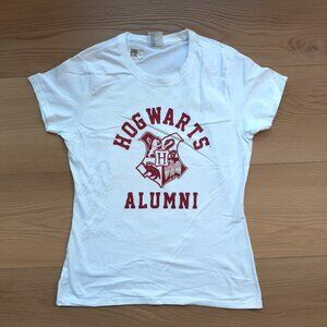 Hogwarts Alumni School Crest - Harry Potter - New Ladie's XS White T-Shirt